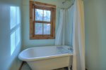 River Lodge: Upper-Level Guest Bathroom Claw Foot Tub